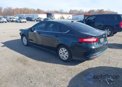 2014 Ford Fusion S z USA, uszkodzony, nr VIN 3FA6P0G7XER109572